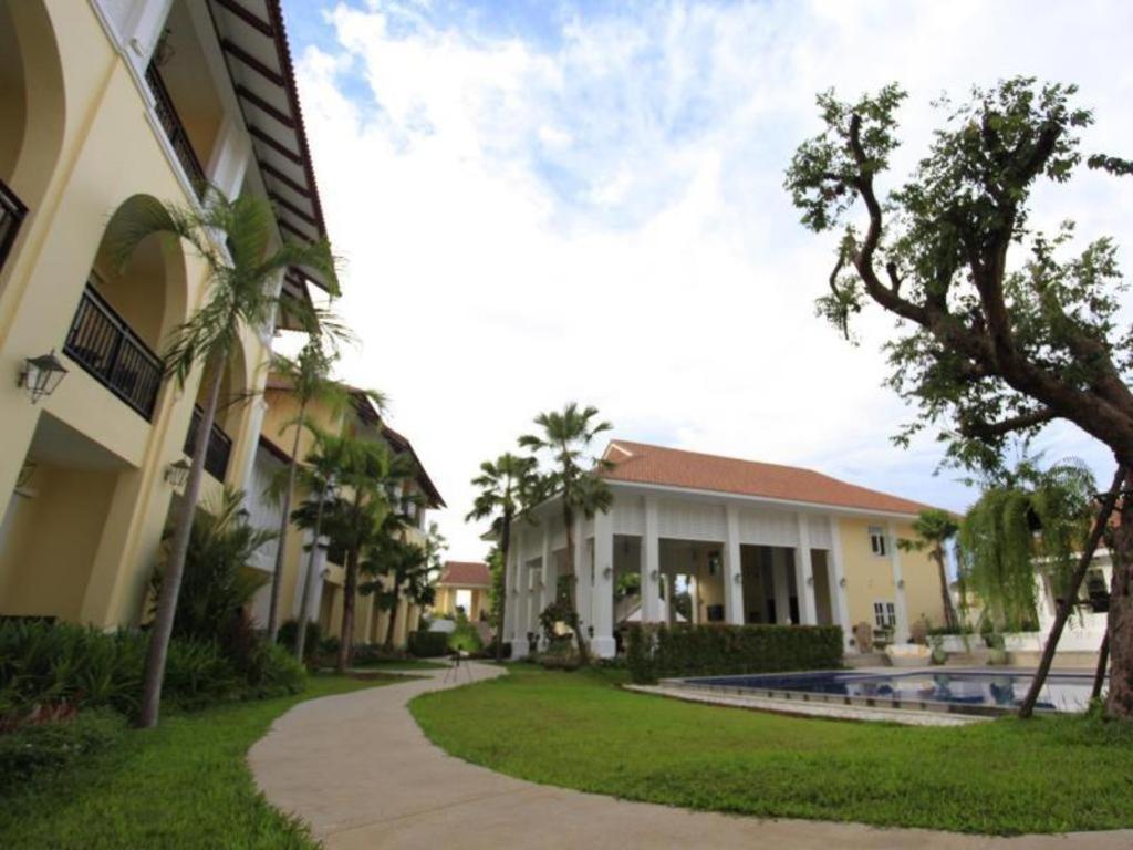 Khamthana The Colonial Hotel Chiangrai Чианграй Экстерьер фото